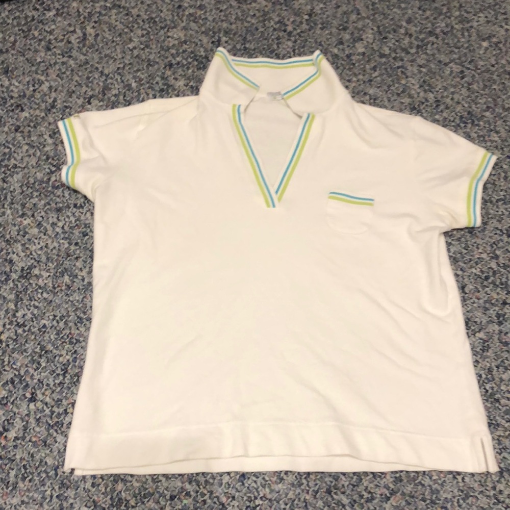 White Blue and Green Tee Shirt with Collar and V-Neck Line and Pocket